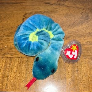 Ty Beanie Baby Hissy